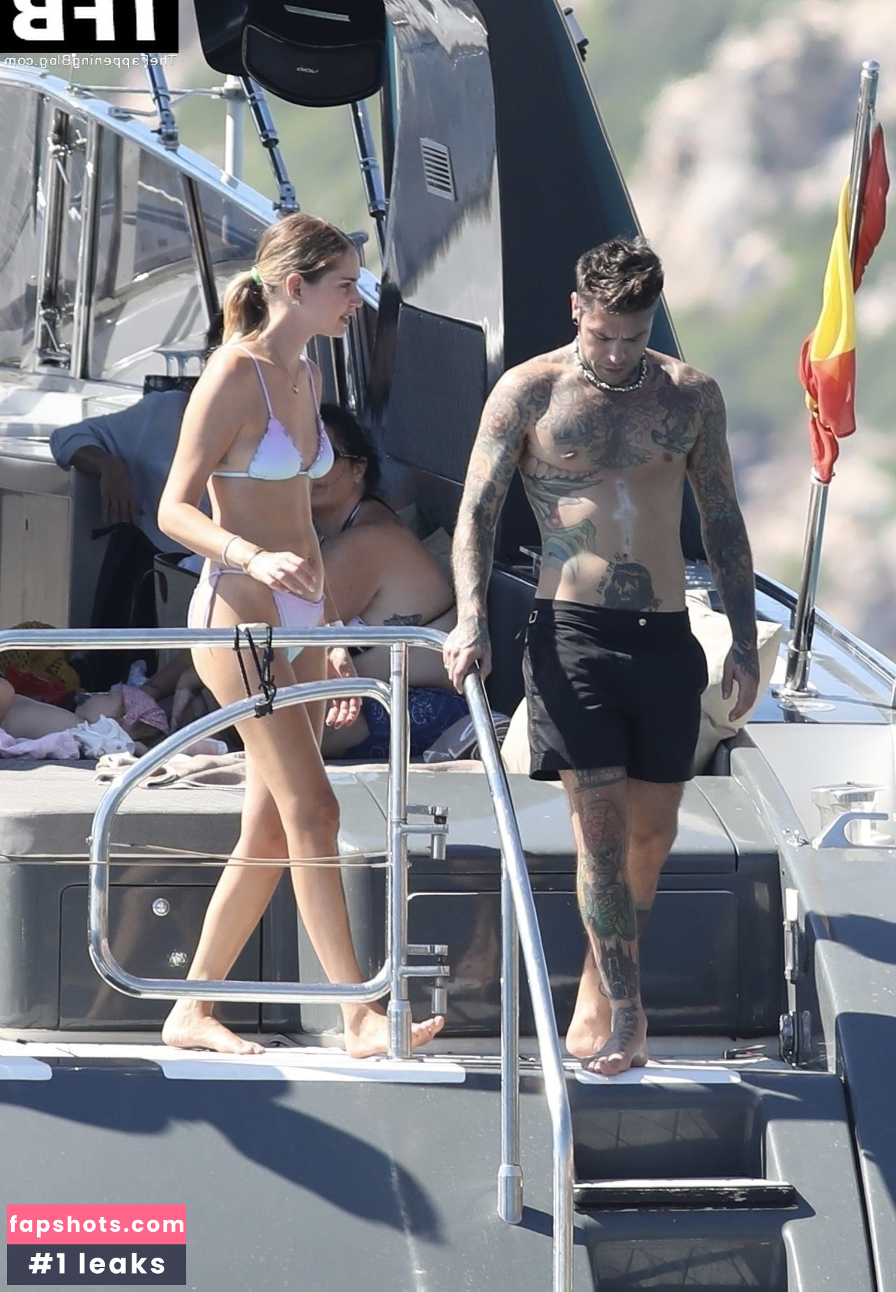 Chiara Ferragni gallery photo #298