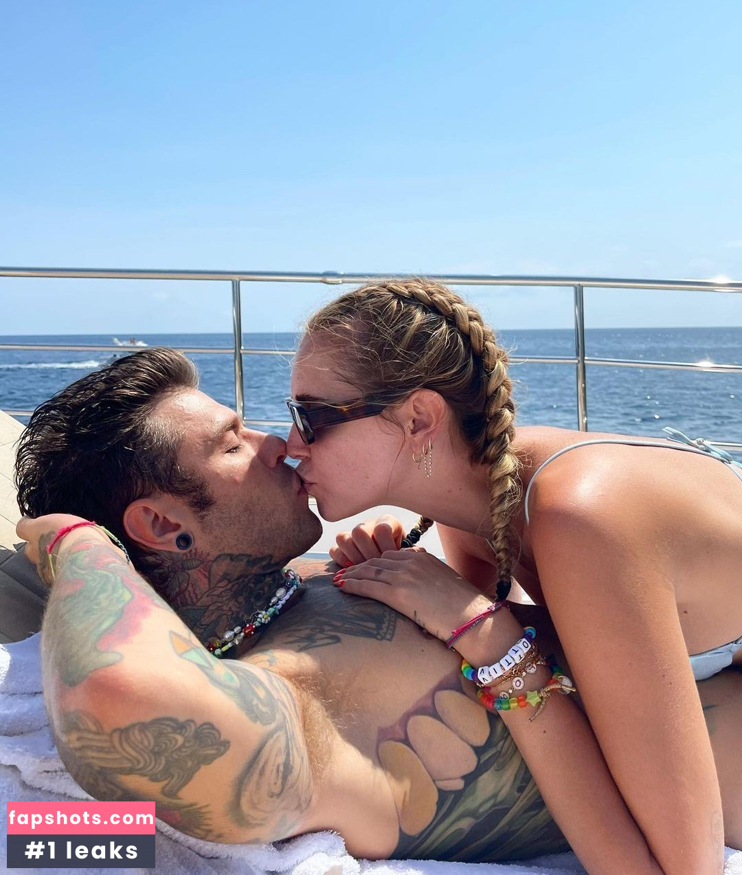 Chiara Ferragni gallery photo #331