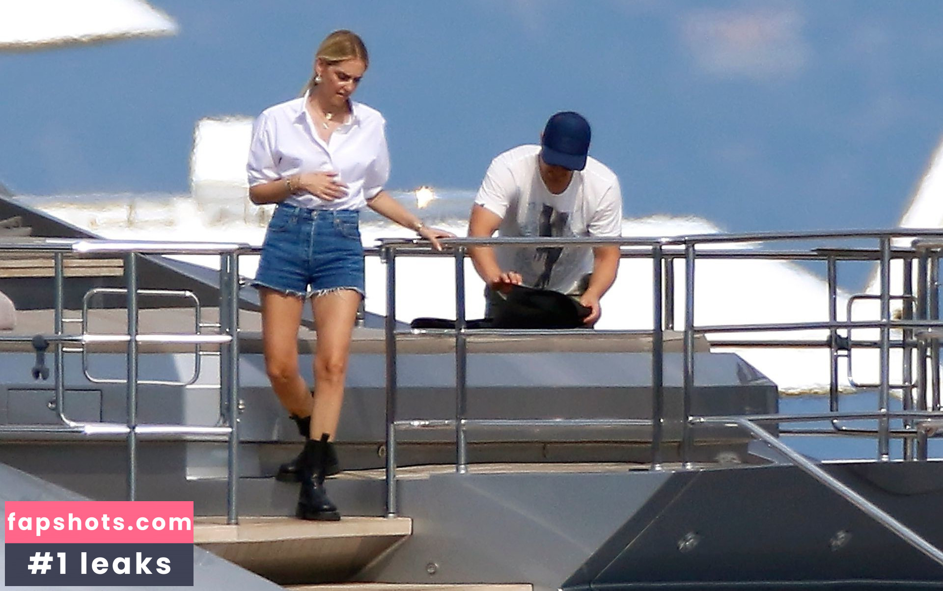 Chiara Ferragni gallery photo #352