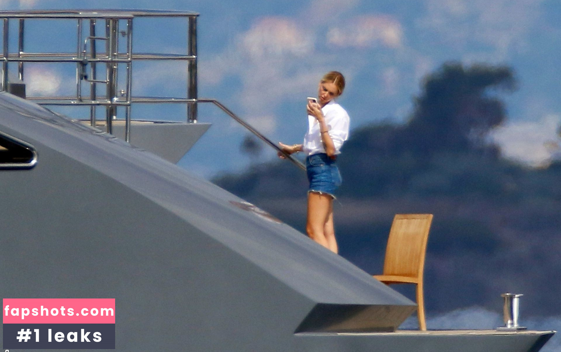 Chiara Ferragni gallery photo #362