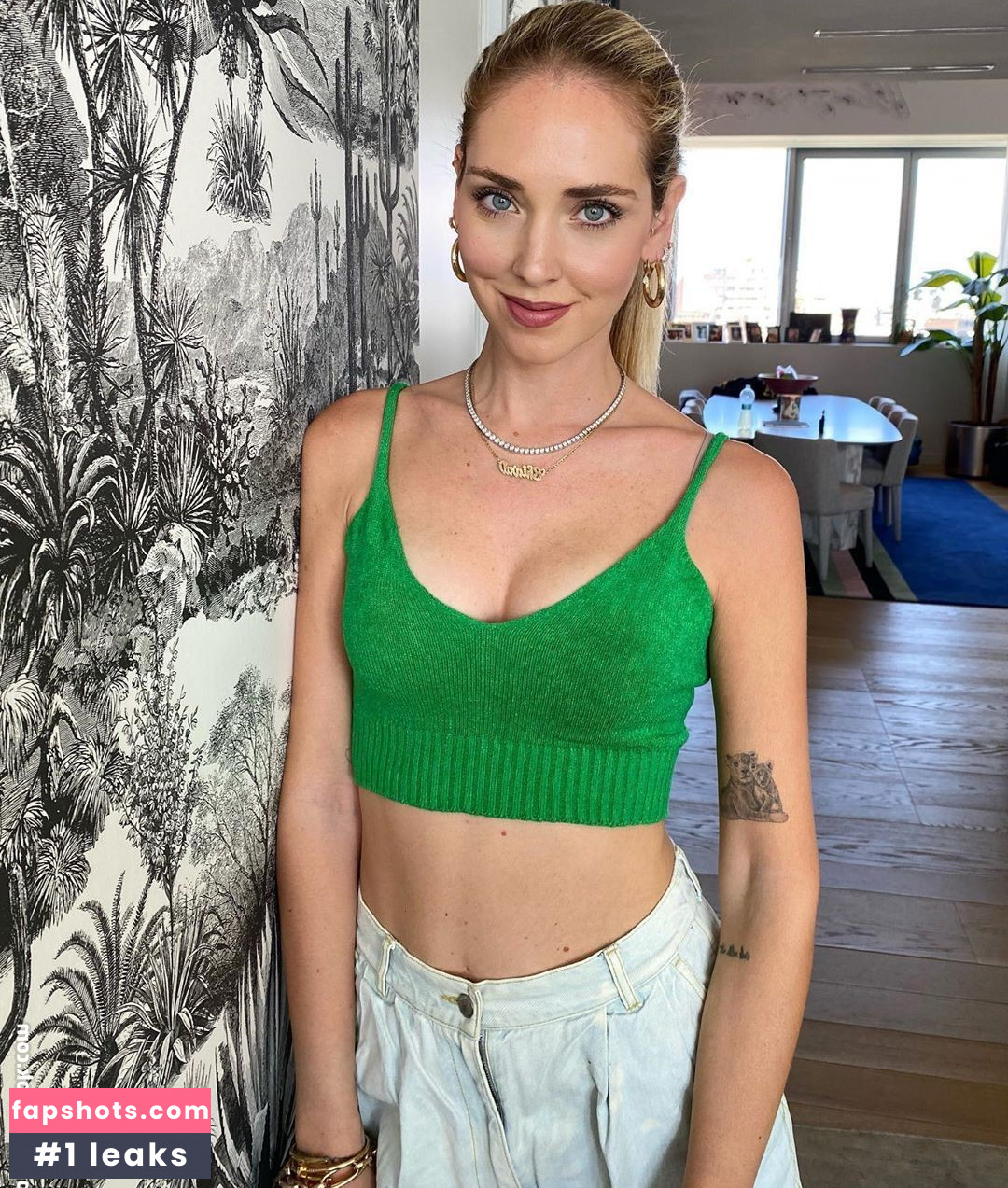 Chiara Ferragni gallery photo #409