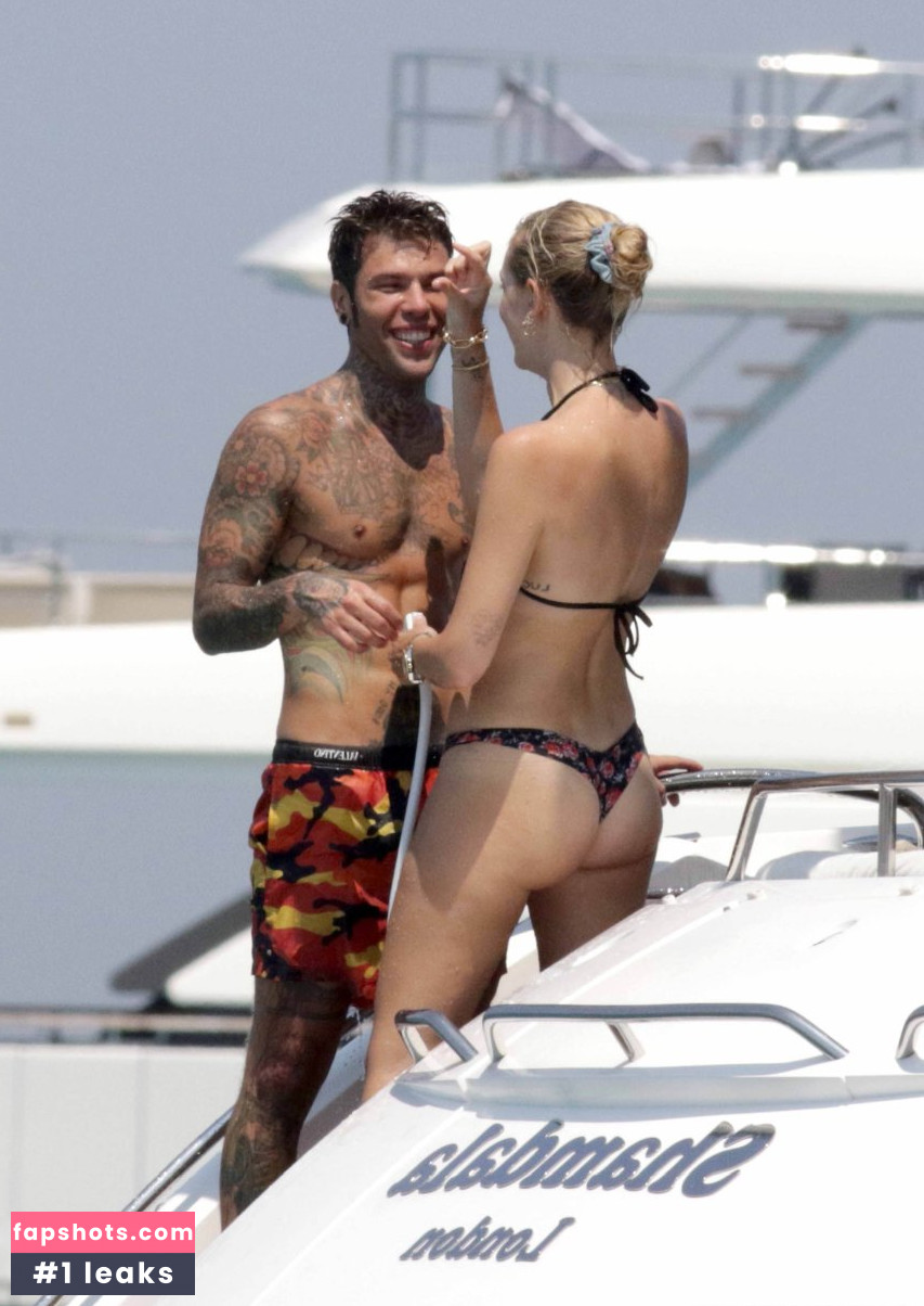 Chiara Ferragni gallery photo #496