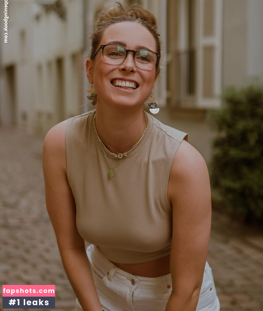 chiara_hbs gallery photo #8