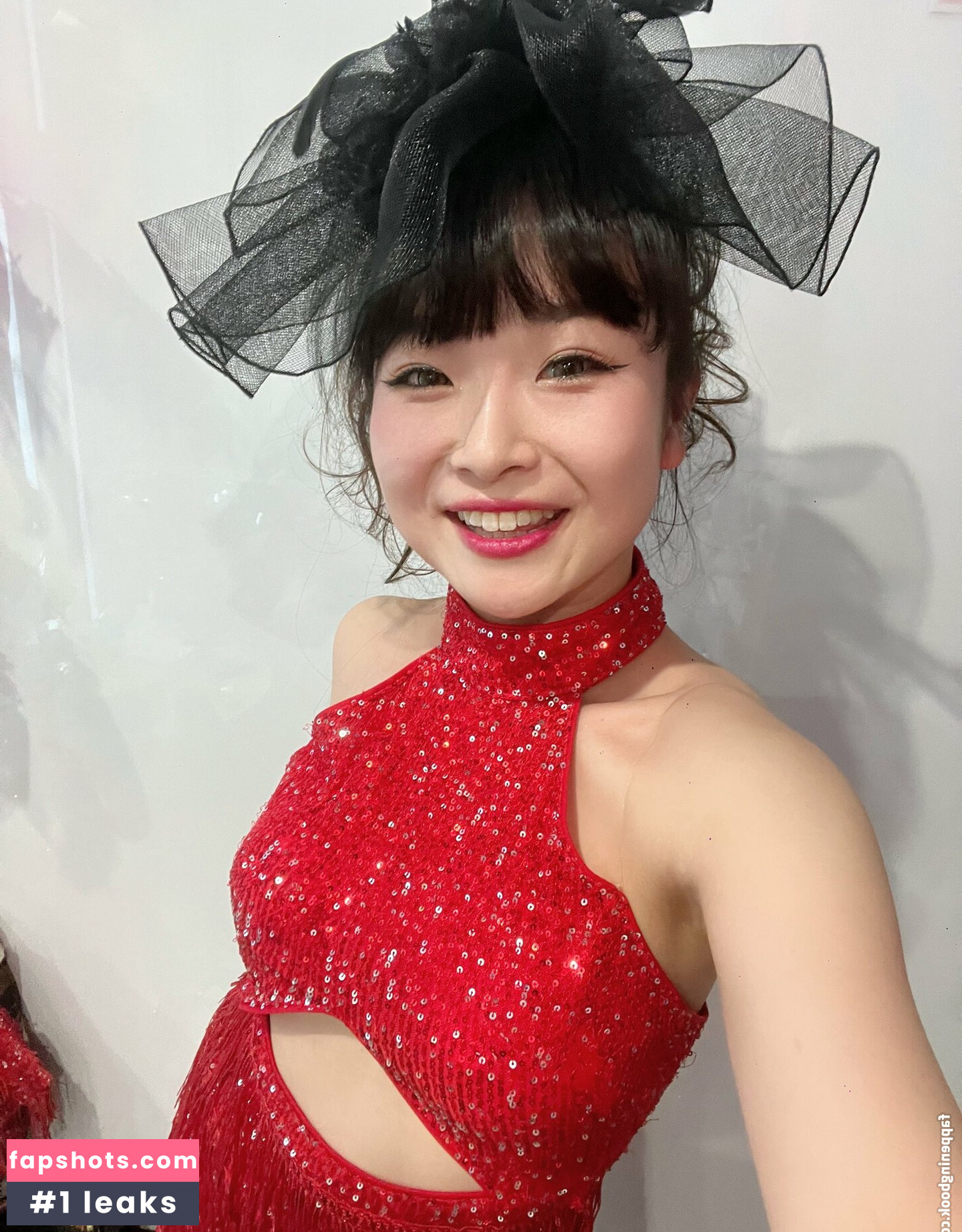 Childish Lina gallery photo #6