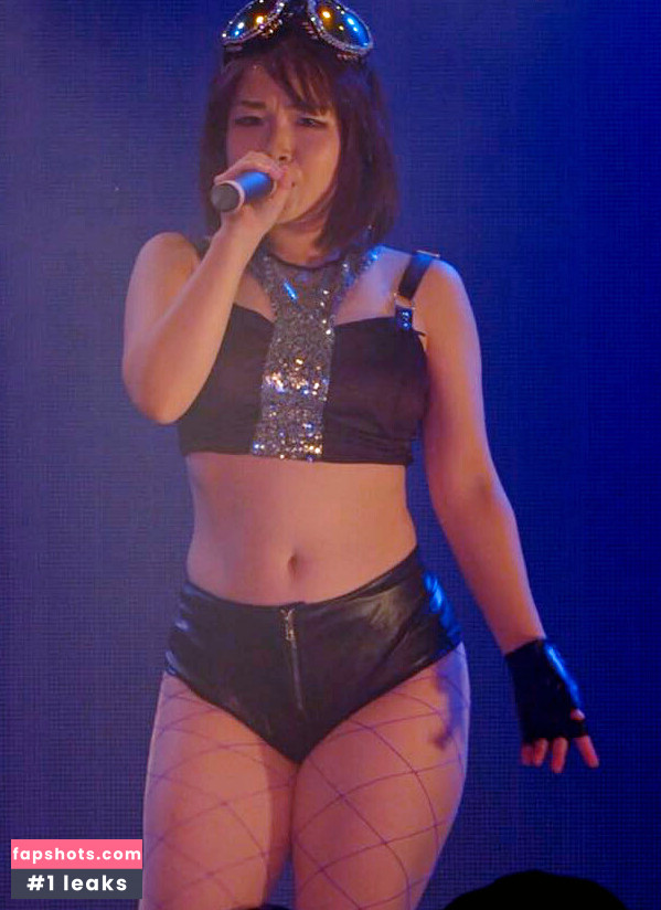 Childish Lina gallery photo #54