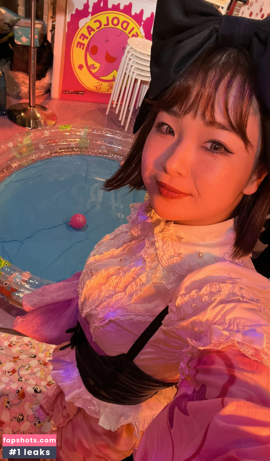 Childish Lina gallery photo #66