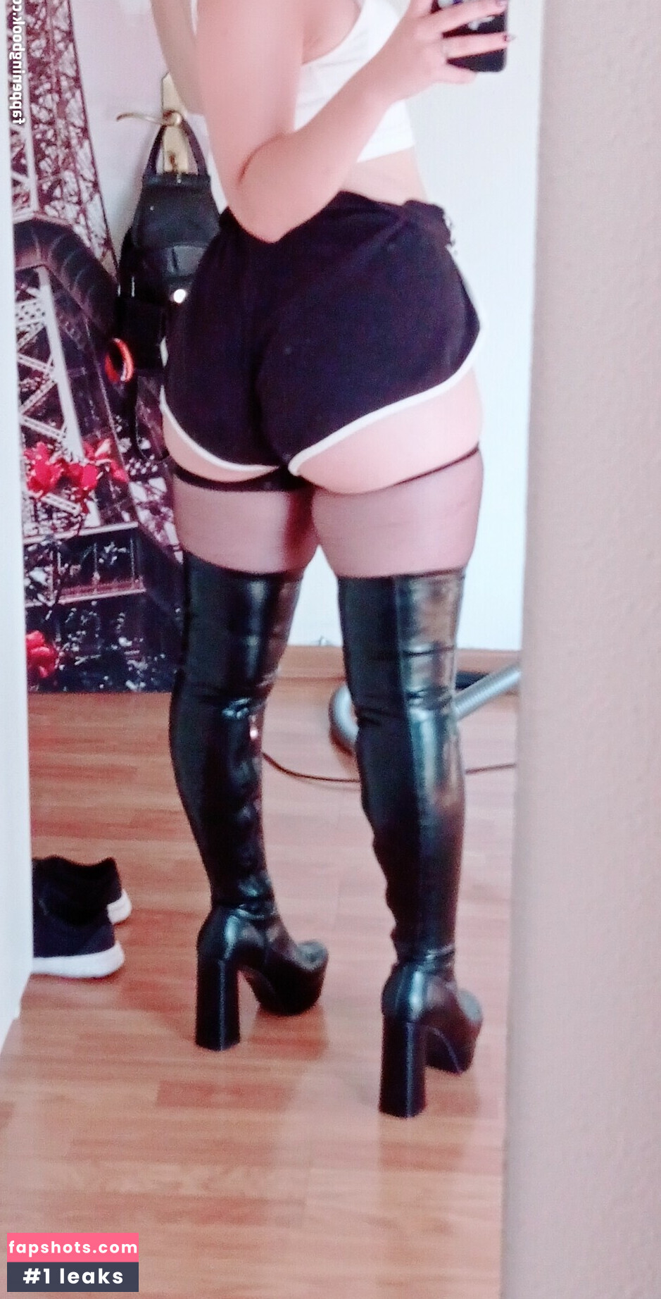 chilli.chibi gallery photo #81