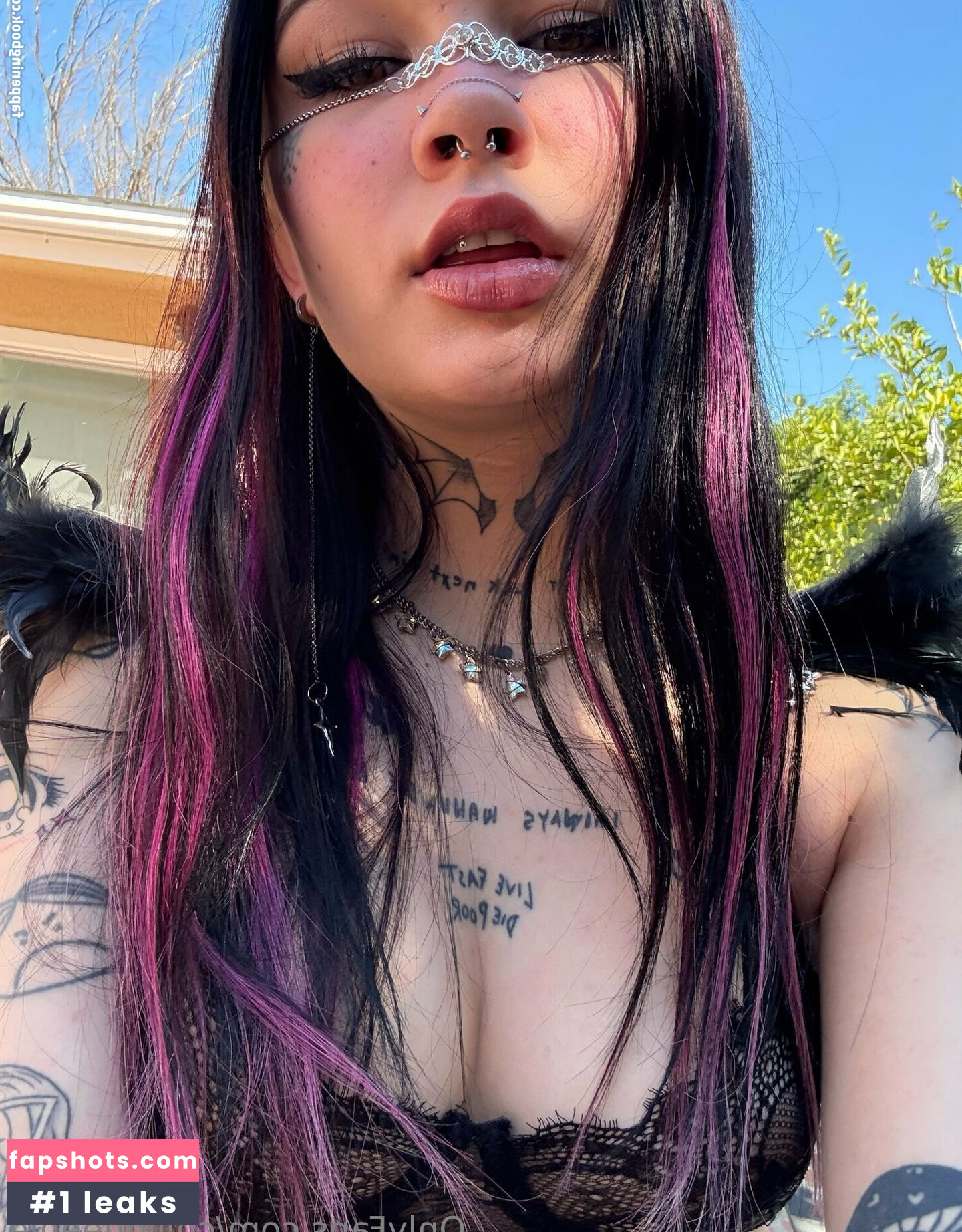 chillqueenie Nude Leaks OnlyFans Photos #16 - LeakJerk