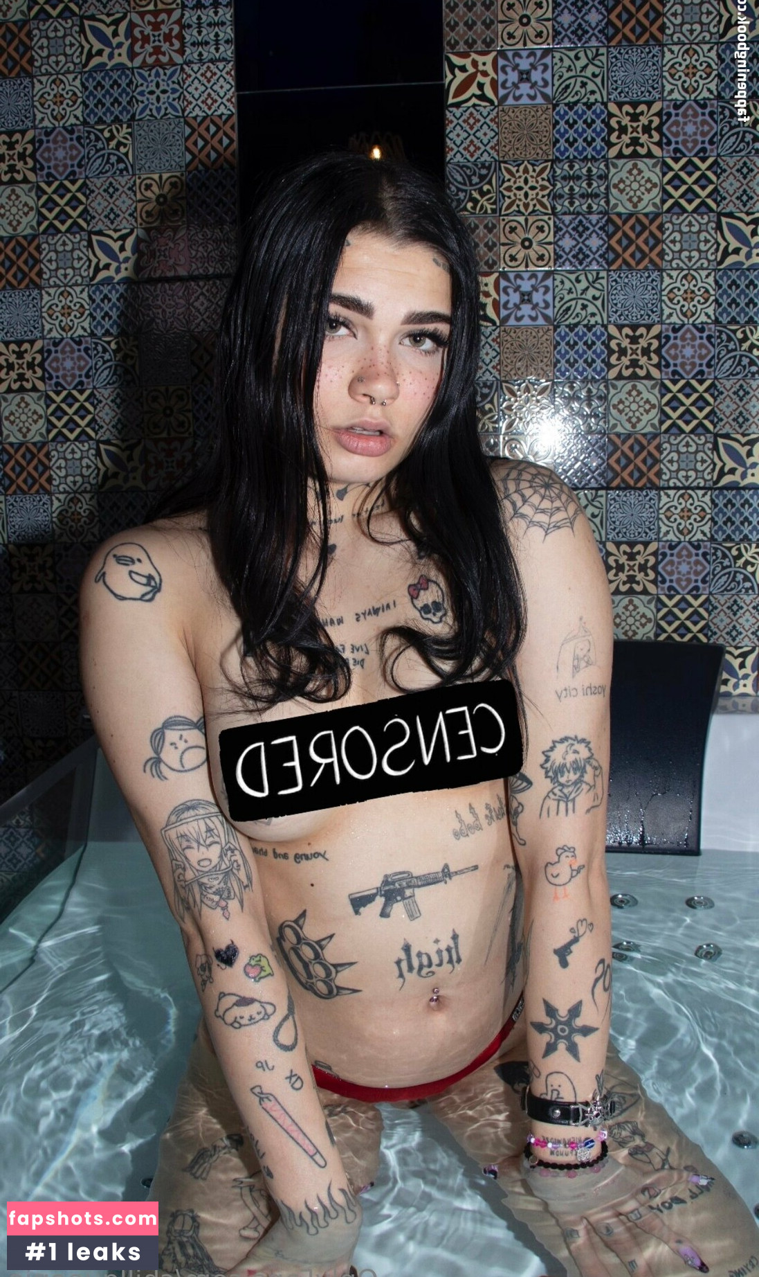 chillqueenie nude babe gallery