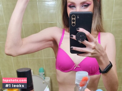 Chio Uyuni Nude Leaks OnlyFans Photos #3 - LeakJerk