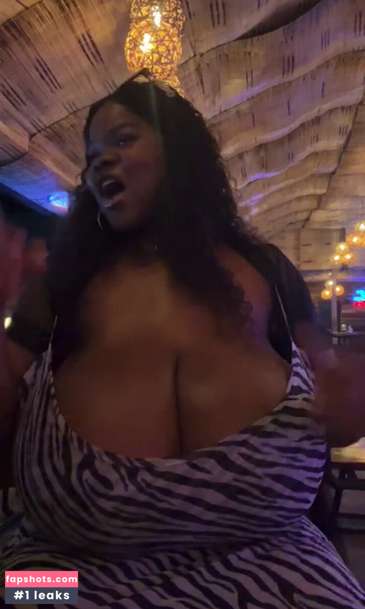 Chioma.lovv gallery photo #252