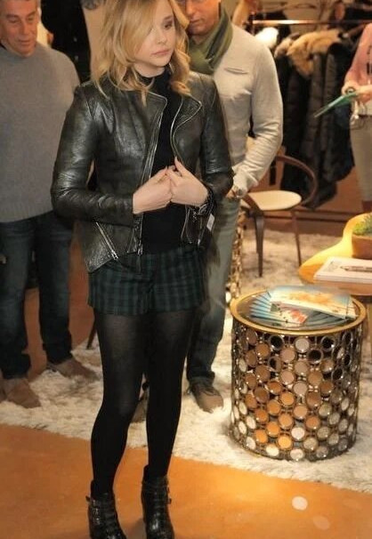 chlo-grace-moretz Nude Leaks OnlyFans Photos #239 - Fapshots