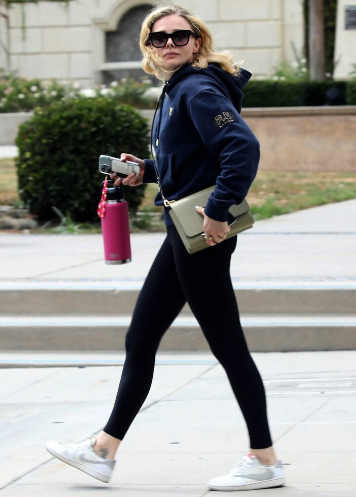 chlo-grace-moretz Nude Leaks OnlyFans Photos #243 - Fapshots