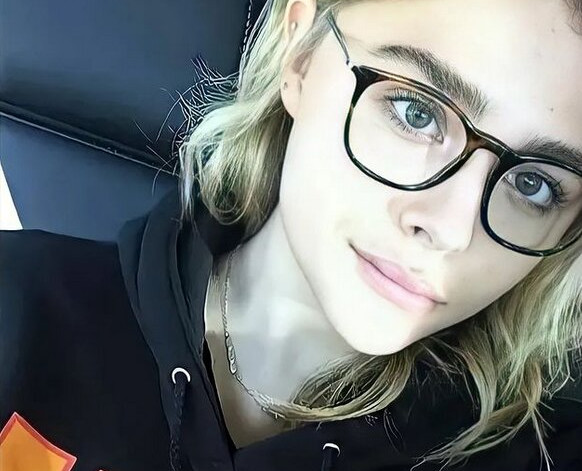 chlo-grace-moretz Nude Leaks OnlyFans Photos #257 - Fapshots