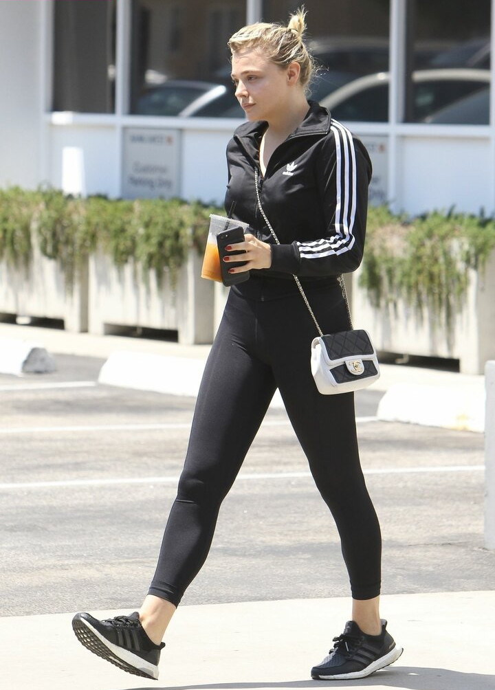 chlo-grace-moretz Nude Leaks OnlyFans Photos #270 - Fapshots