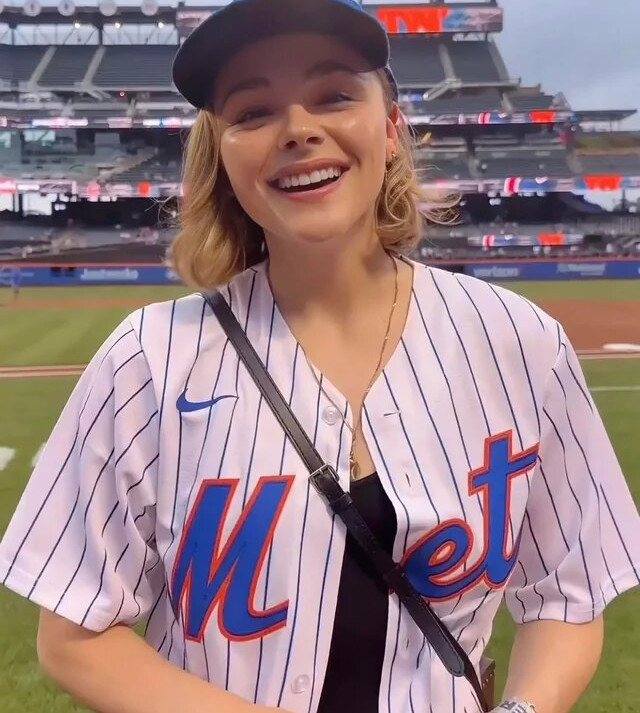 chlo-grace-moretz gallery photo #387