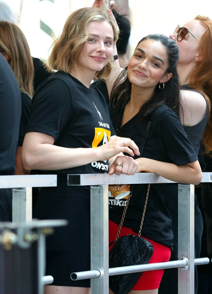 chlo-grace-moretz gallery photo #394