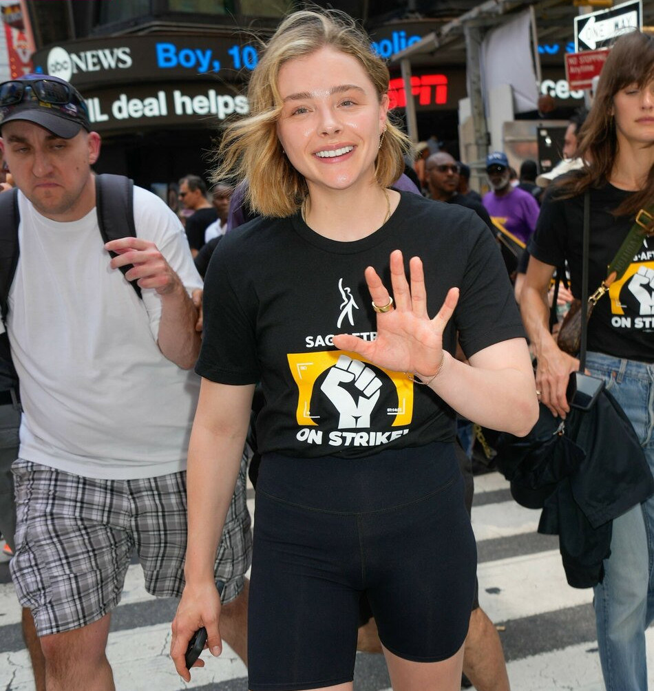 chlo-grace-moretz gallery photo #396