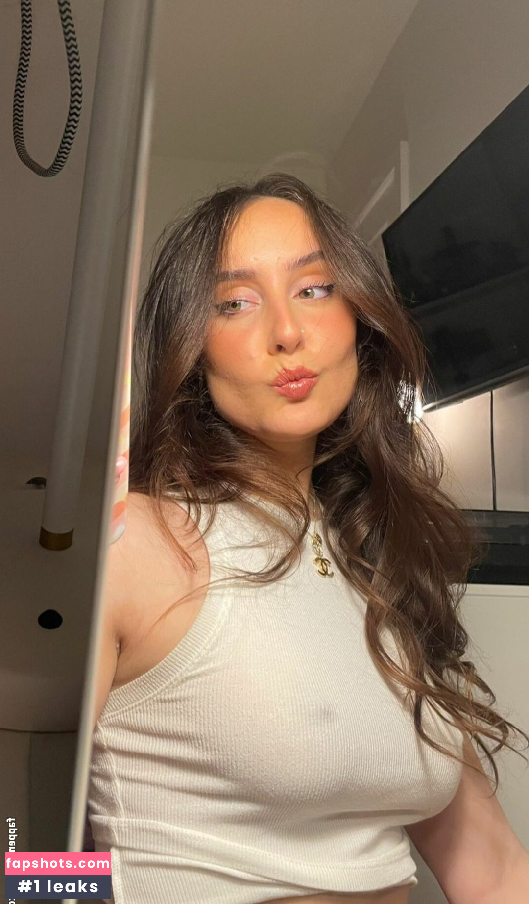 _chlocooper gallery photo #18