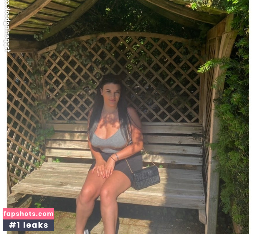 Chloe-Ann Whitham gallery photo #2