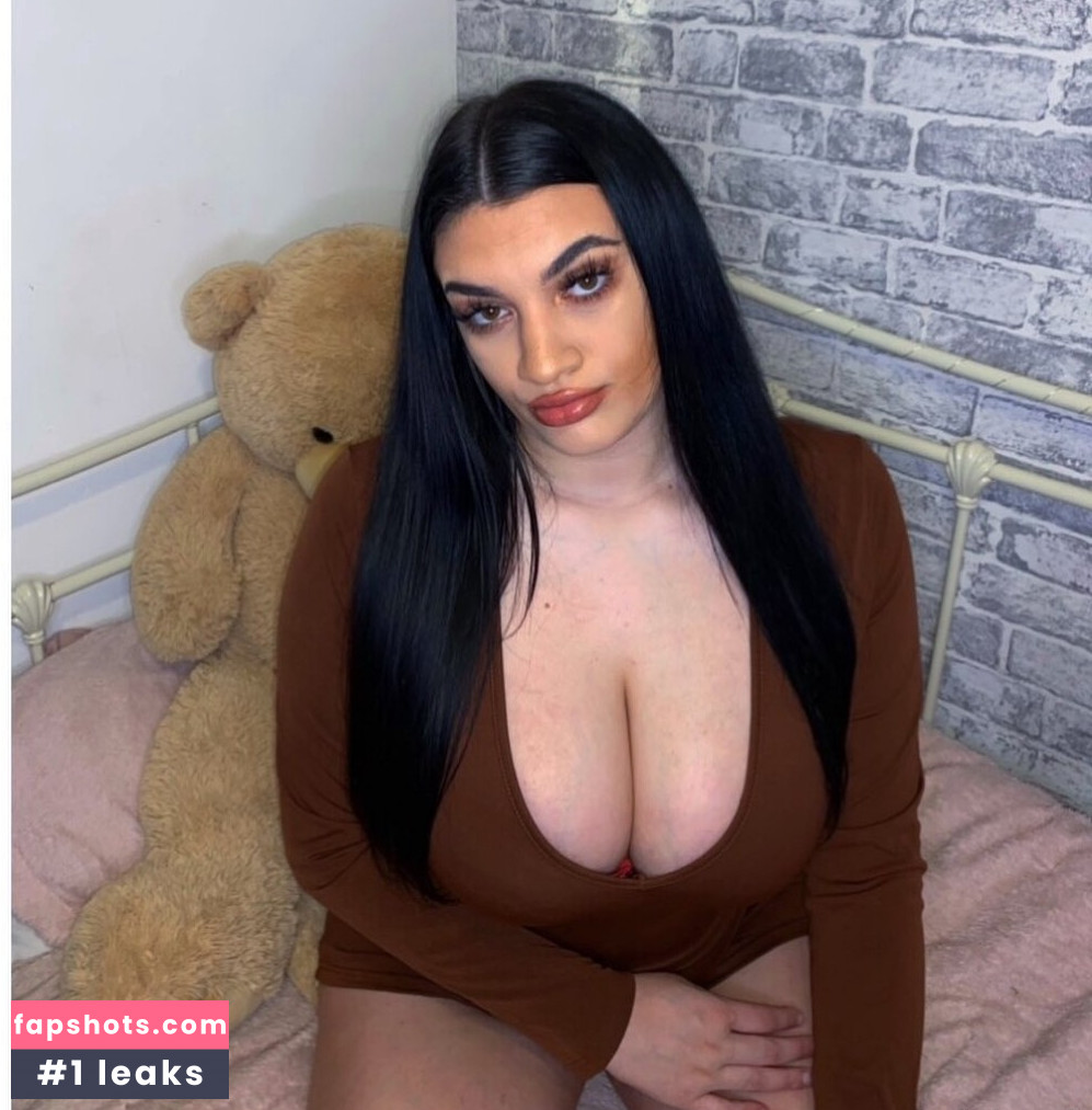 Chloe-Ann Whitham gallery photo #32