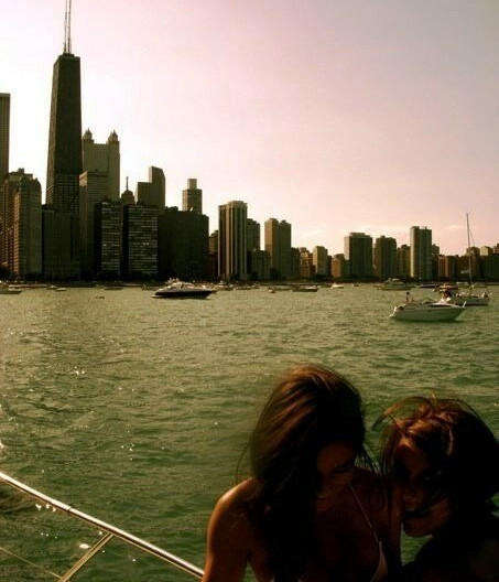 chloe-bennet gallery photo #345