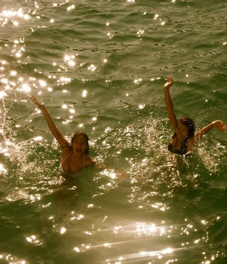 chloe-bennet gallery photo #346