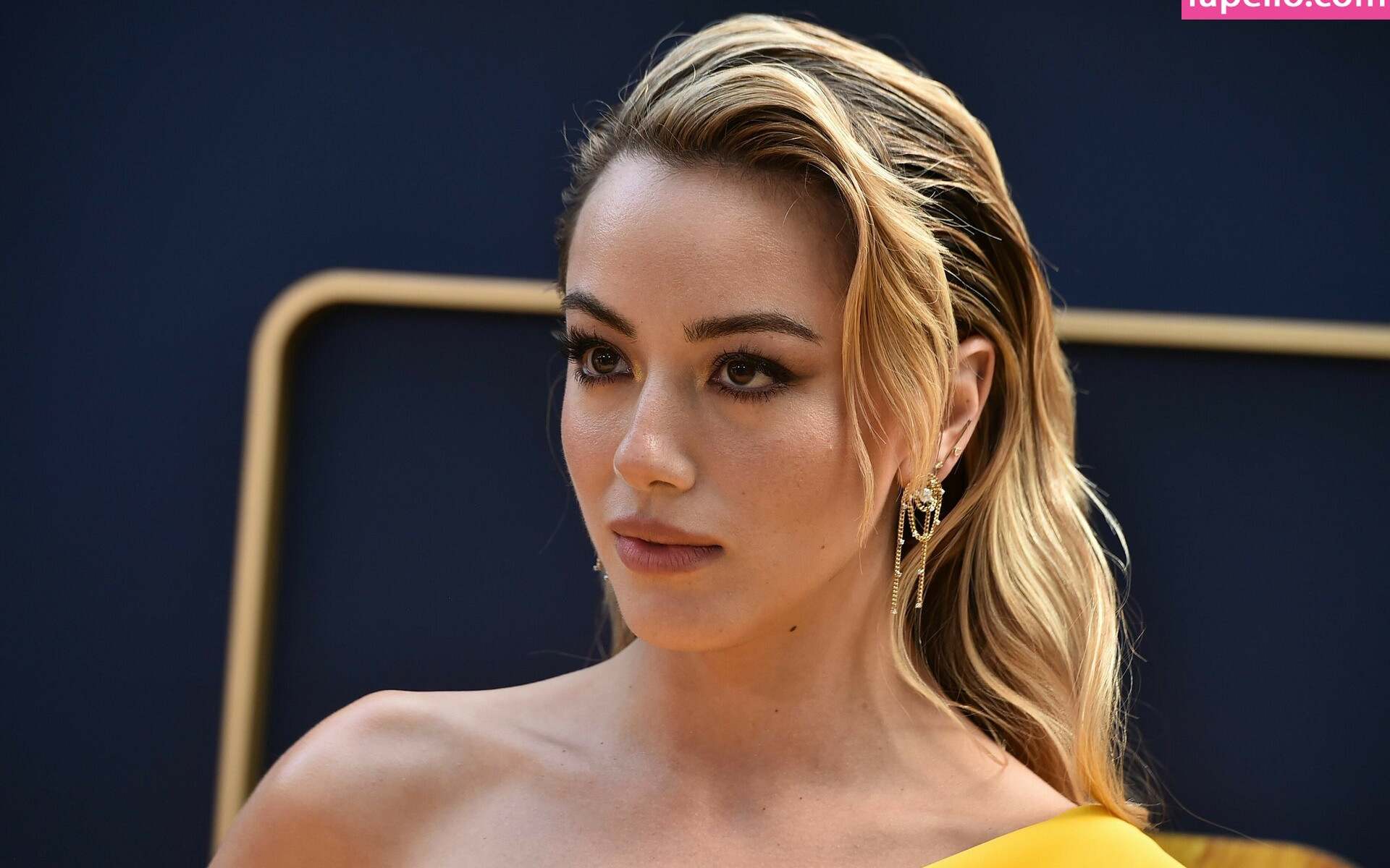 chloe-bennet gallery photo #410