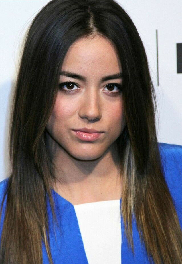 chloe-bennet gallery photo #425