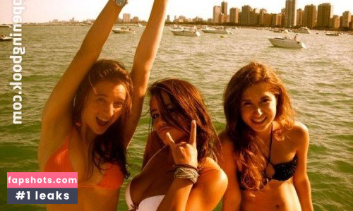 Chloe Bennett gallery photo #3