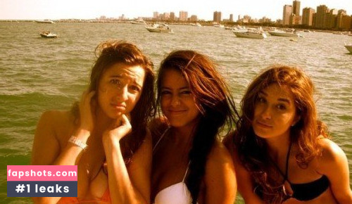 Chloe Bennett gallery photo #6