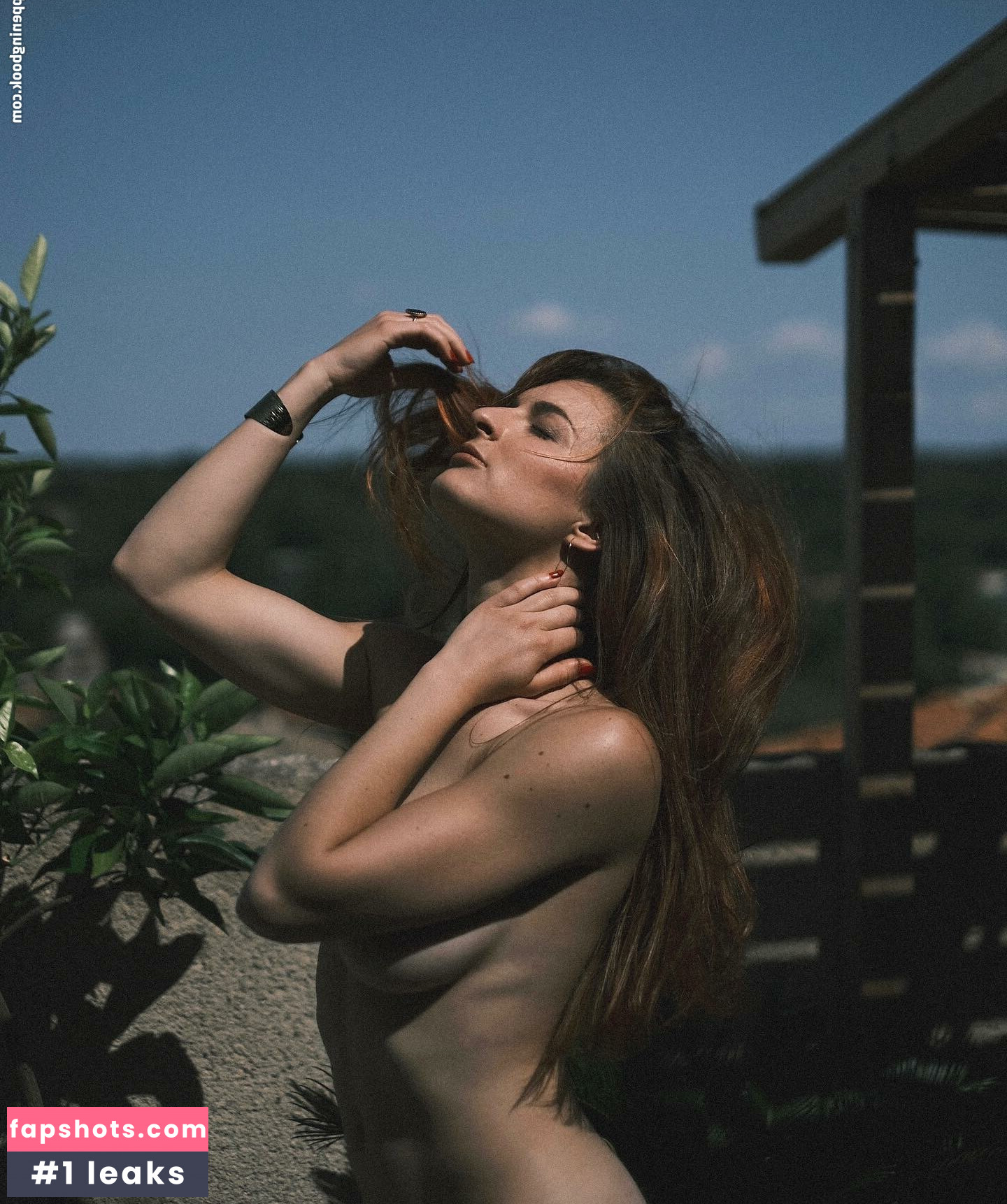 Chloe Bonhaure Nude Leaks OnlyFans Photos #26 - LeakJerk