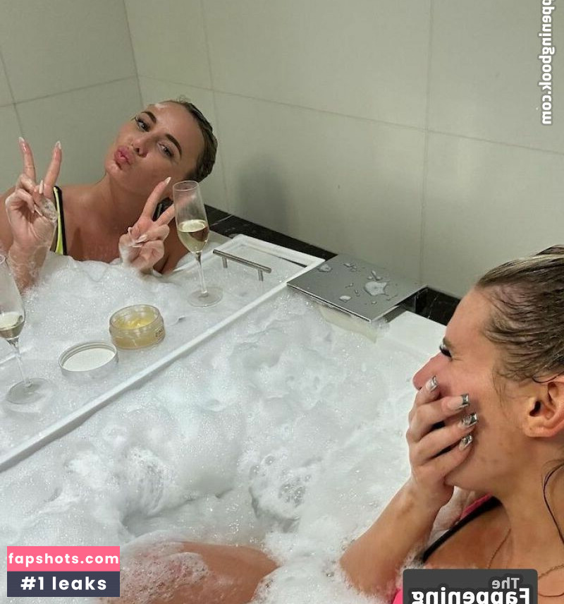 Chloe Burrows Nude Leaks OnlyFans Photos #49 - LeakJerk