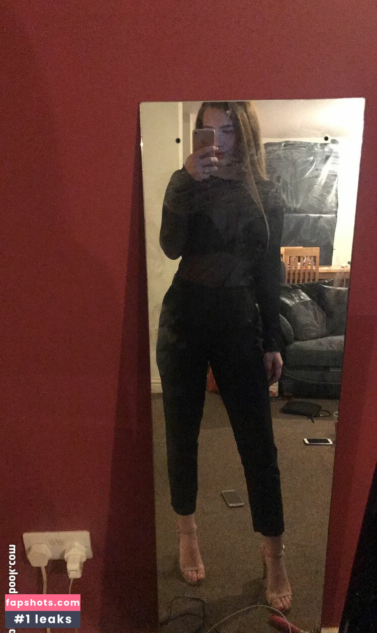 Chloe Carter gallery photo #15