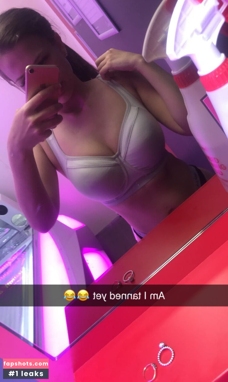 Chloe Carter gallery photo #18