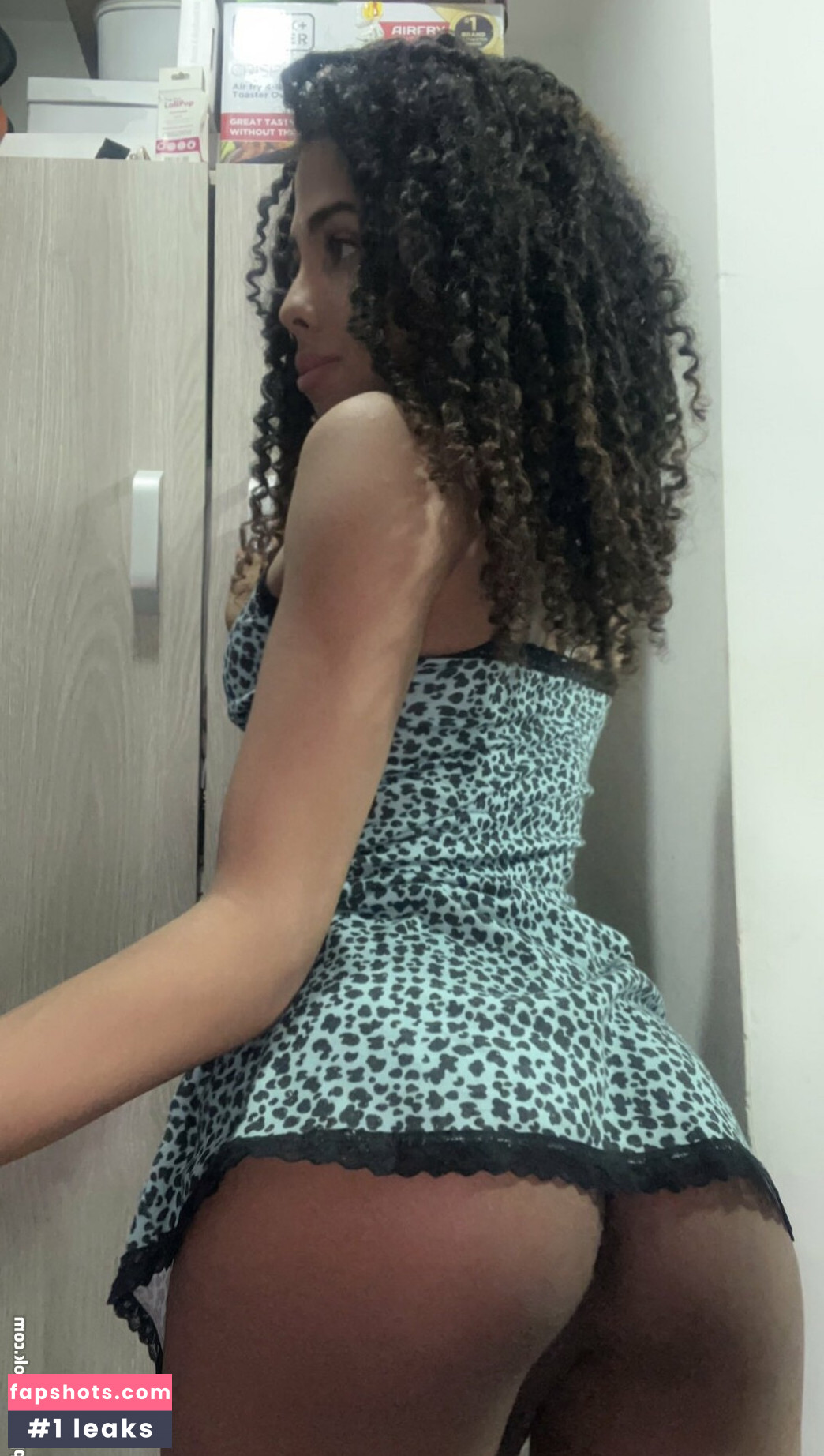 Chloé Chantelle Filtración Desnuda OnlyFans Foto #8 - Fapshots