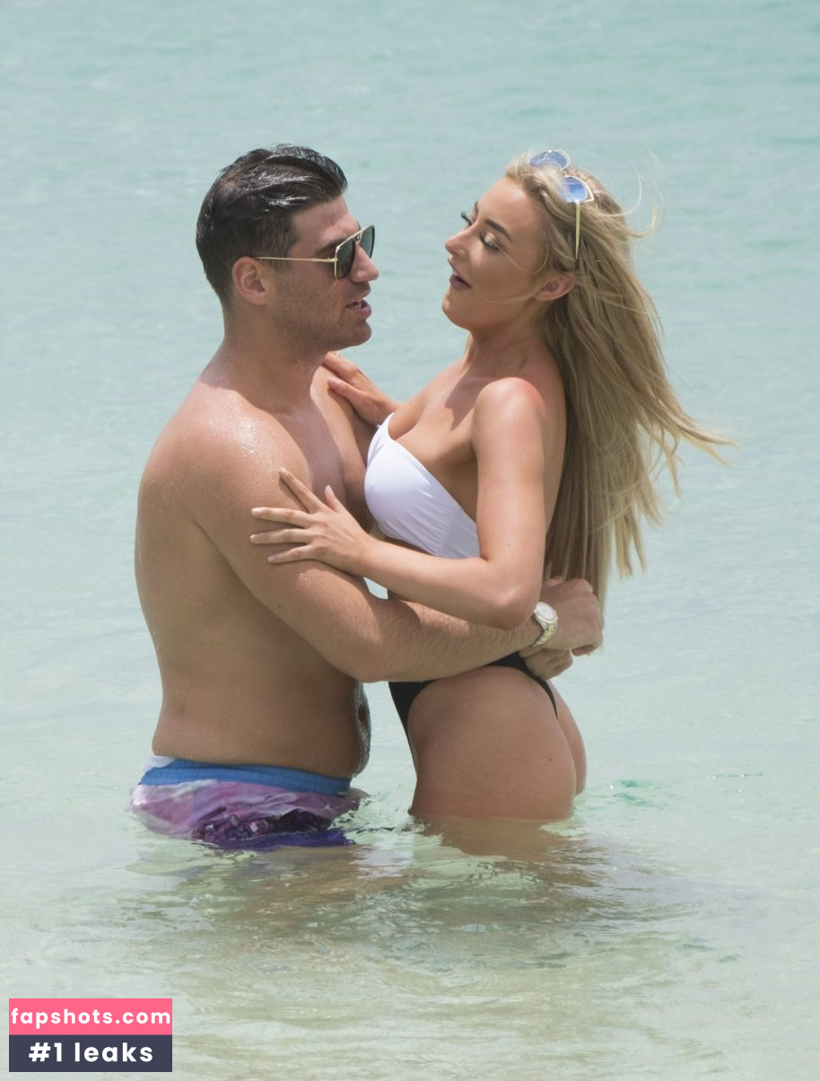 Chloe Crowhurst gallery photo #152