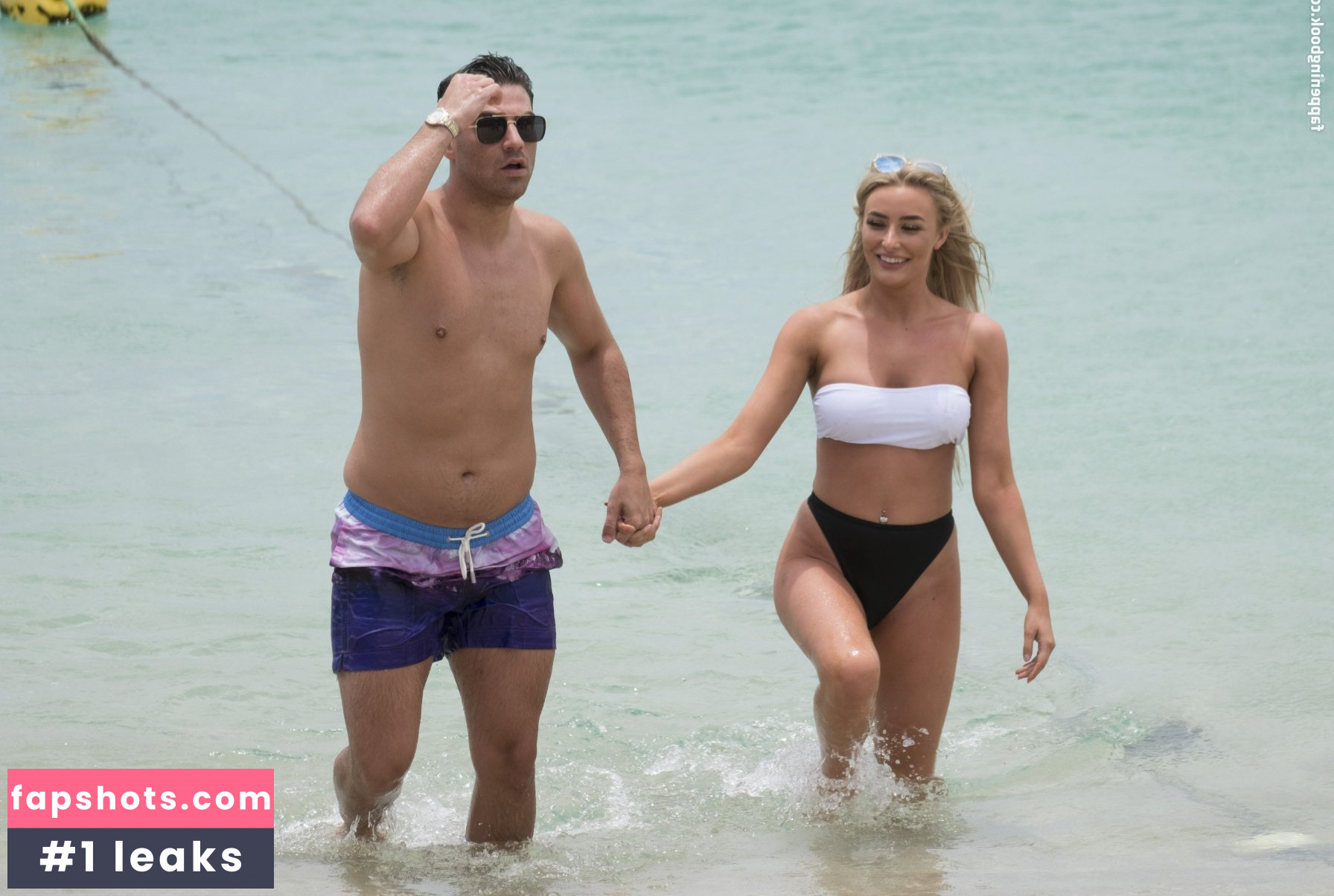 Chloe Crowhurst gallery photo #155