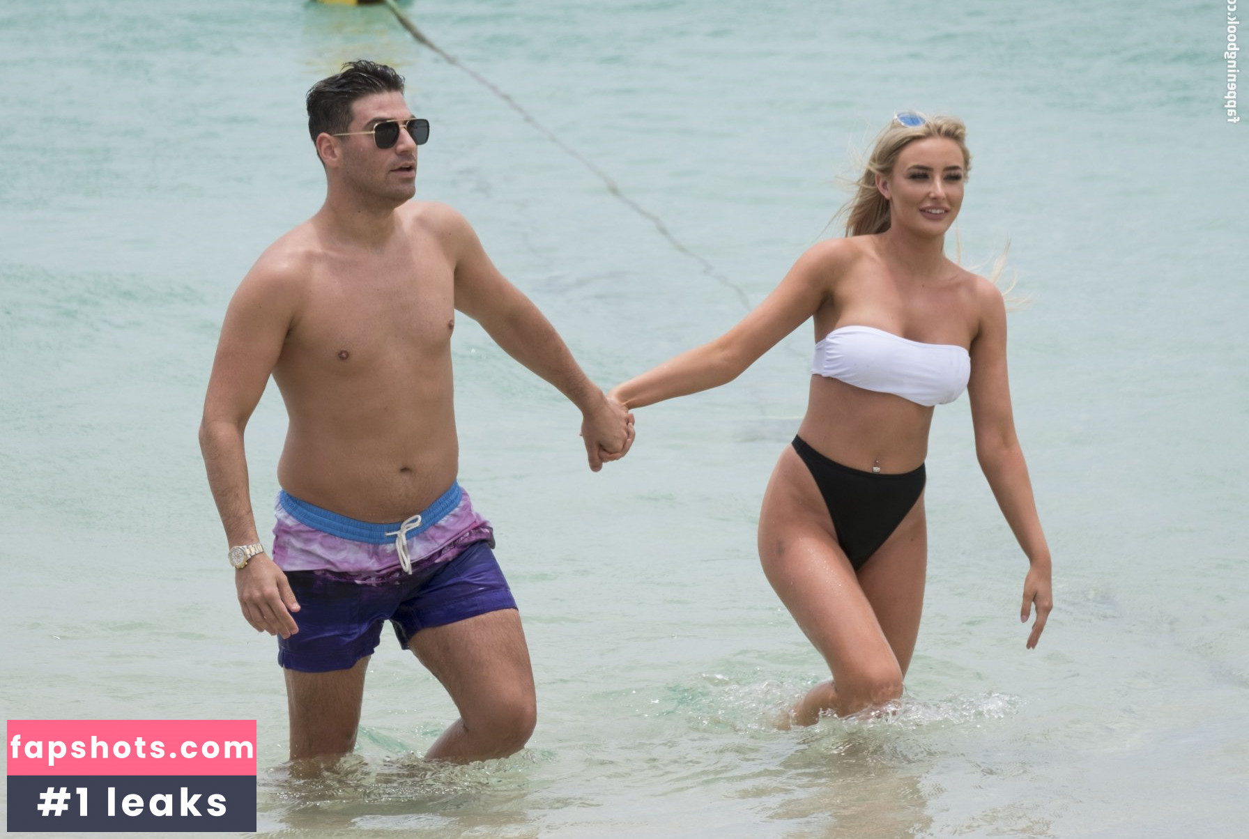 Chloe Crowhurst gallery photo #156