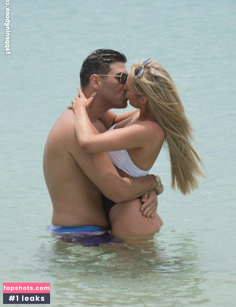 Chloe Crowhurst gallery photo #5