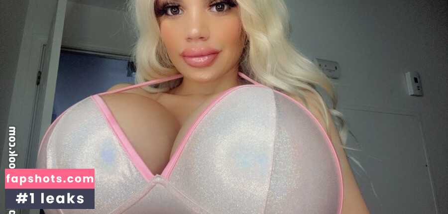 Chloe Da Model Nude Leaks OnlyFans Photos #14 - LeakJerk