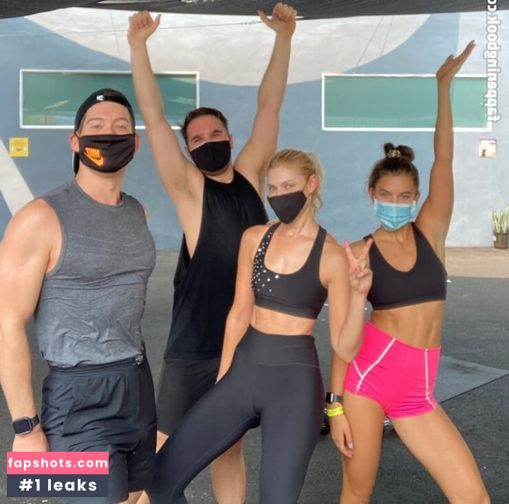 Chloe East gallery photo #29