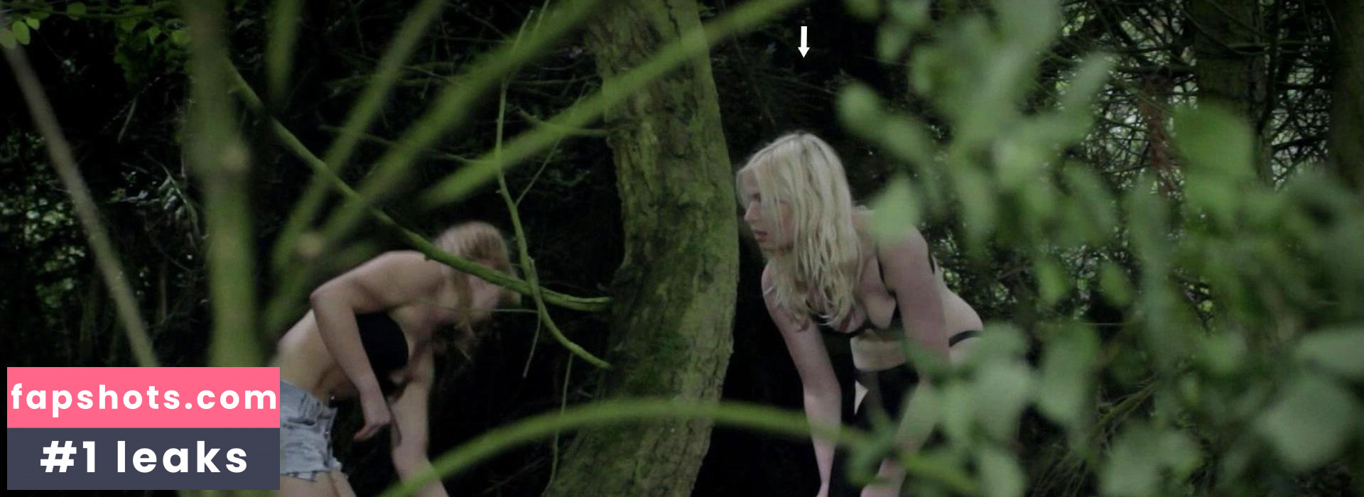 Chloe Farnworth gallery photo #3