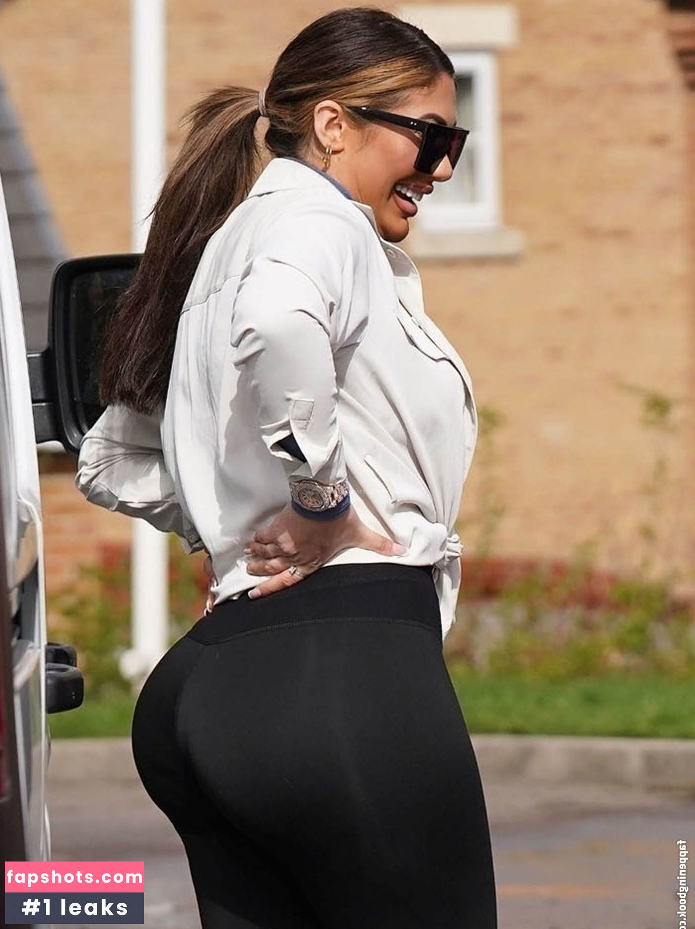 Chloe Ferry gallery photo #296