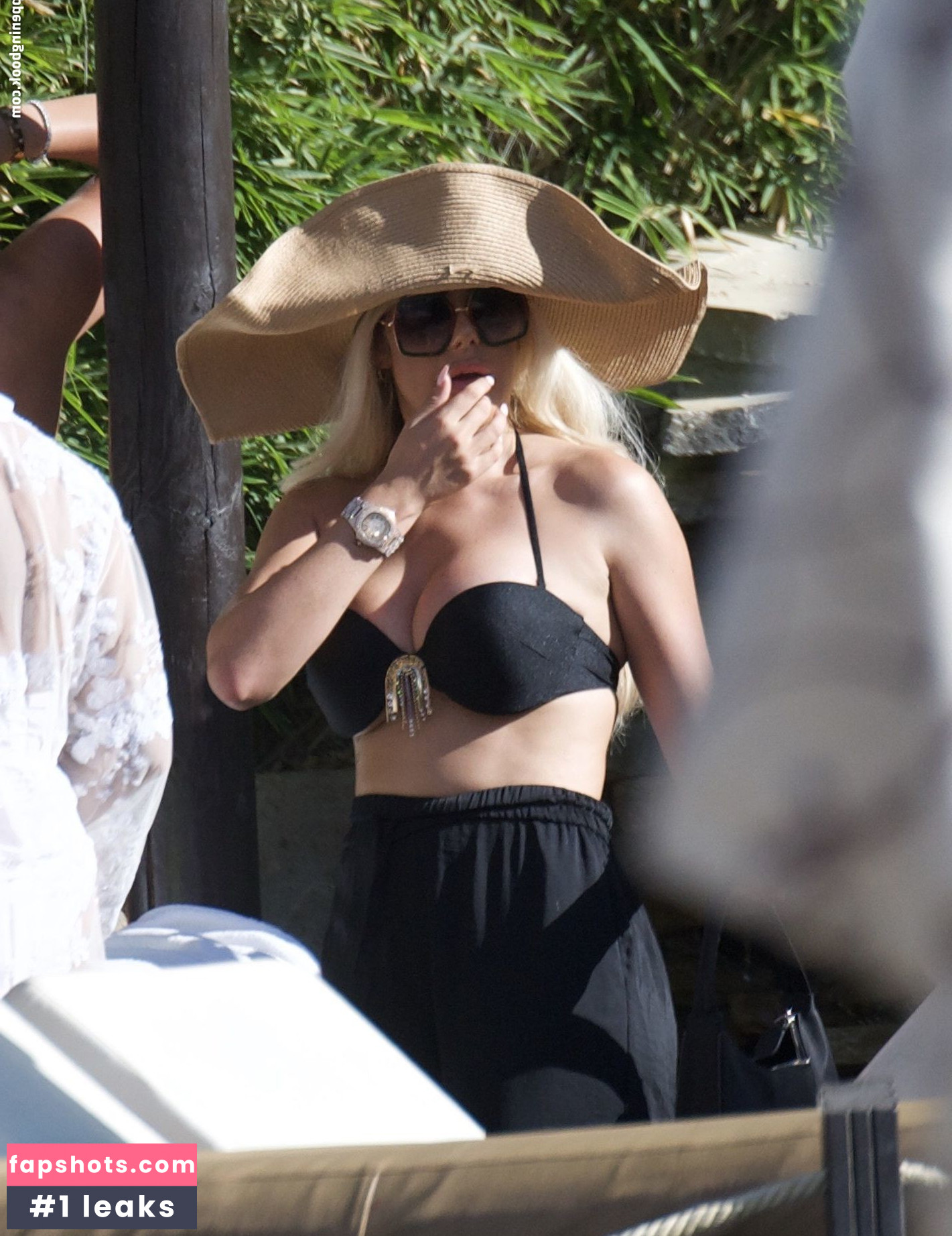 Chloe Ferry gallery photo #382