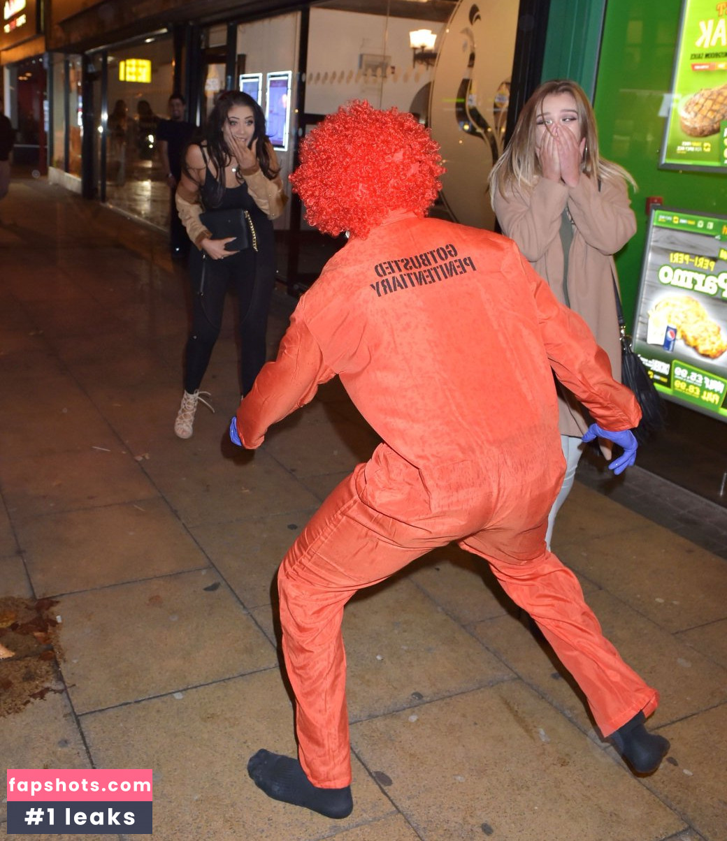 Chloe Ferry gallery photo #725