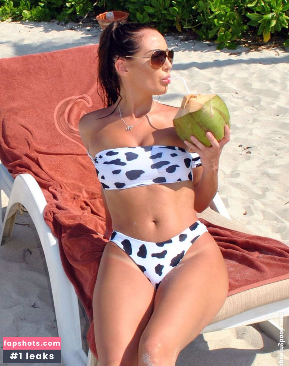 Chloe Goodman gallery photo #296