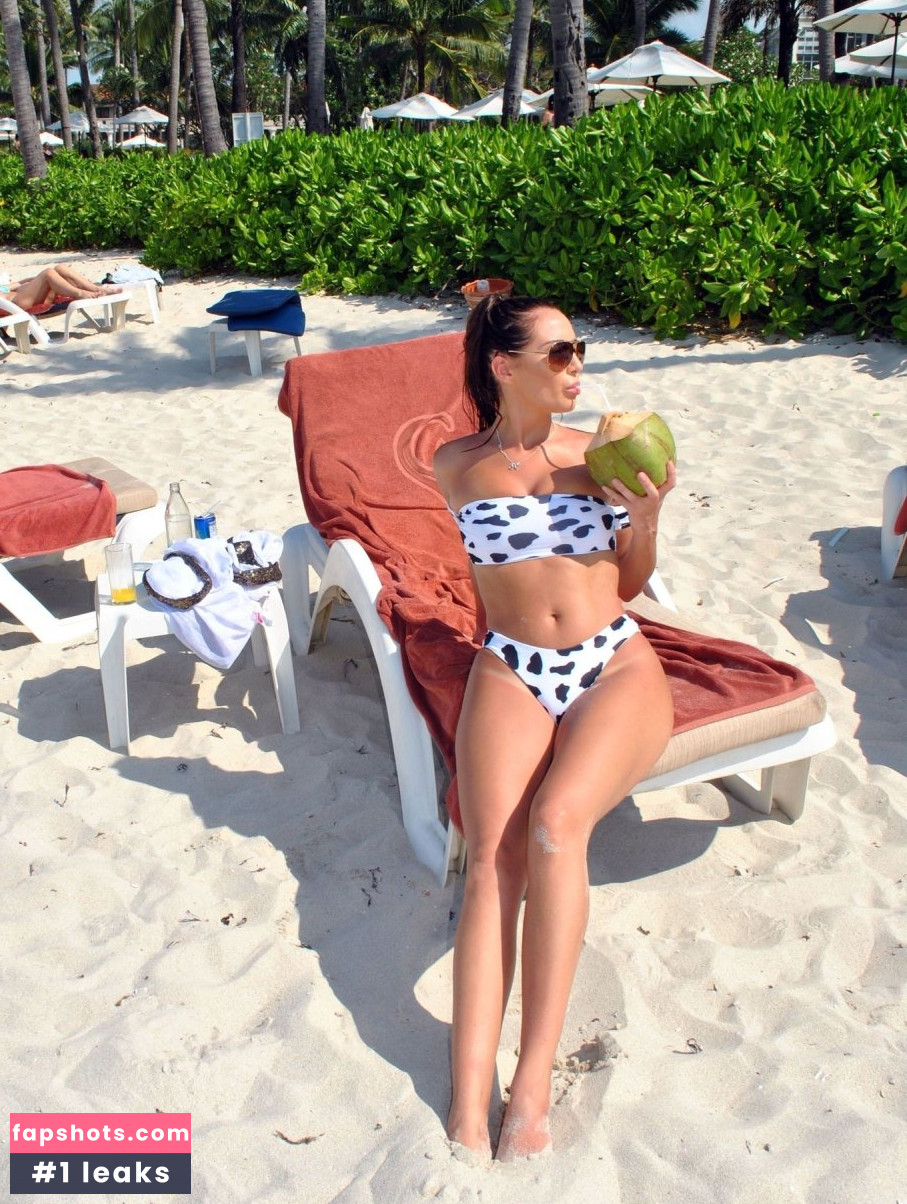 Chloe Goodman gallery photo #303