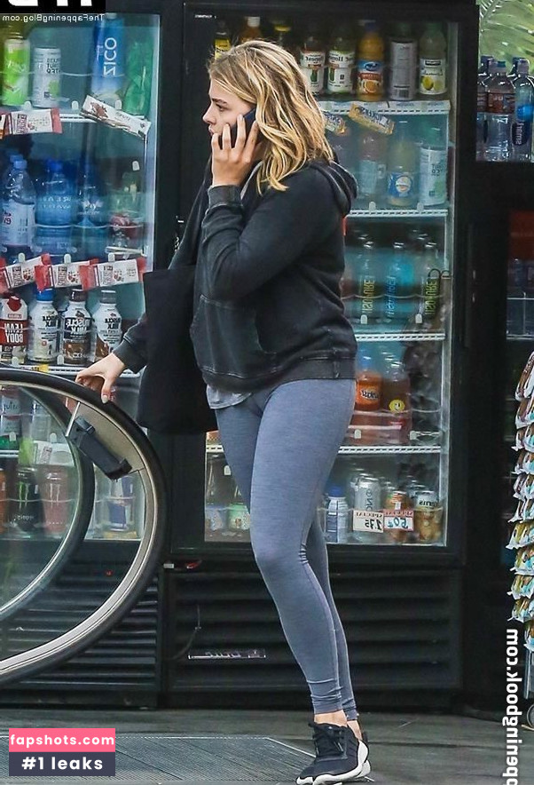 Chloë Grace Moretz gallery photo #1079