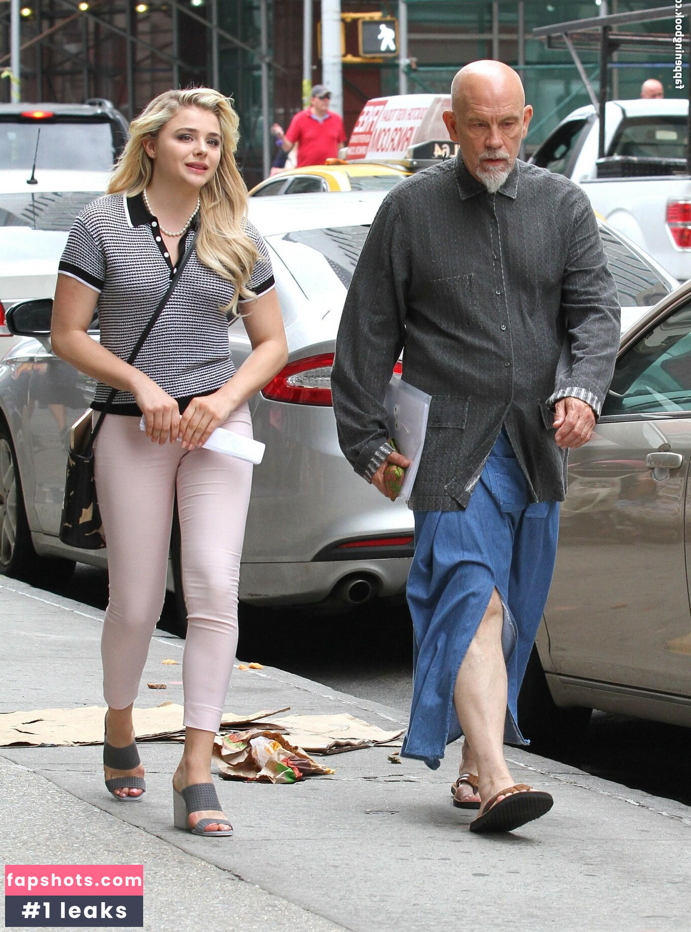 Chloë Grace Moretz gallery photo #112